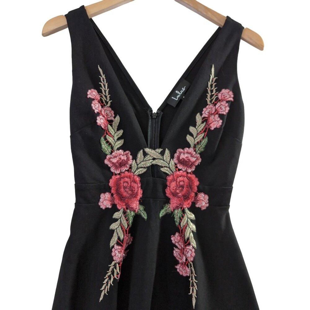 LuLus Rose Skater Dress Women S Black Floral Embroidered Romantic Boho Festival - Picture 4 of 10
